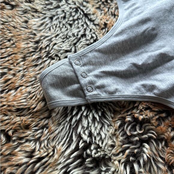 Yummie‎ Scoop Neck Bodysuit - Picture 5 of 8